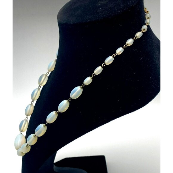 Vintage Art Deco Nouveau Opaline Opalite Graduated Glass Bead Necklace 19" - Picture 2 of 6
